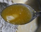 A picture of step 4 of Custard Flavoured Dora Cakes.