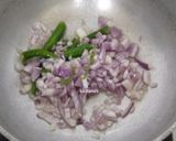 मुळ्याची भाजी (Mulyachi bhaji recipe in marathi) रेसिपी स्टेप 2 फोटो 