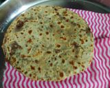 A picture of step 15 of Anjeer gud ki puran poli.