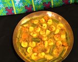 A picture of step 9 of Vegetable Prawn Curry.
