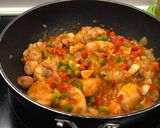 A picture of step 4 of Slow Cooker Chicken Chilindrón.