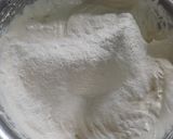 Foto langkah ke 3 dari resep Bolu pisang.