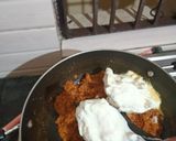 A picture of step 5 of Shahi paneer.