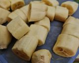 Foto langkah ke 2 dari resep Bolen Pisang Tanpa Korsvet.