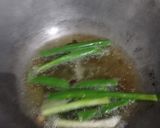 Foto langkah ke 2 dari resep Chilli oil.
