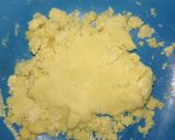 A picture of step 2 of Nan khatai.