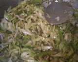 A picture of step 4 of Chowmin.
