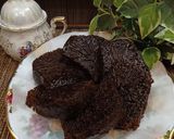 Foto langkah ke 8 dari resep Bolu Karamel Sarang Semut.