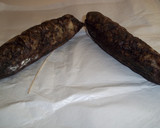 Foto del paso 1 de la receta: Embutido de morcilla de cebolla seca
