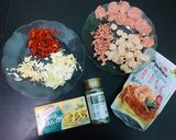 Foto langkah ke 3 dari resep Cheezybite & Sausage Pizza.