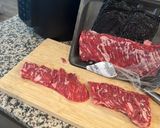 Foto del paso 1 de la receta: Sobre barriga en salsa criolla