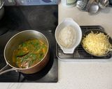 A picture of step 6 of Japanese spinach and aubergine curry rice gratin.