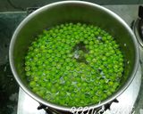 A picture of step 1 of Green Peas or Matar Cookies.