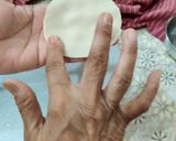 A picture of step 12 of Khoya Gujiya.