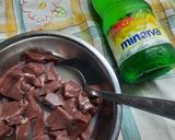 Foto del paso 1 de la receta: Hígado encebollado sobre puré
