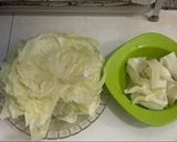 Foto langkah ke 5 dari resep Beef Stuffed Cabbage Rolls.