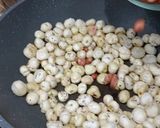 A picture of step 2 of Vrat Special Masala Makhana.