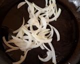 Foto del paso 2 de la receta: Tinga de pollo en salsa verde
