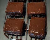Une image de l'étape 4 de Gaufrettes caramel beurre salé et glaçage rocher.
