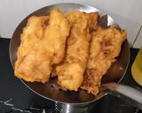 Foto langkah ke 3 dari resep Fish and Chips With Tartar Sauce.