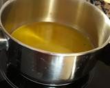 Foto del paso 2 de la receta: Aceite de Romero
