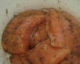 Foto del paso 1 de la receta: Salmón a las hierbas finas con guarnición de verdura campesina