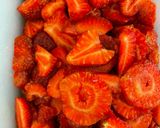 Foto del paso 1 de la receta: Mermelada de Fresa 🍓 🫙