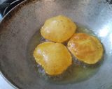 પૂરી(Poori Recipe in Gujarati) રેસીપી સ્ટેપ3ફોટો