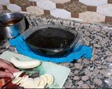 صورة لخطوة 2 من وصفة كيكة شوكولا من الذ انواع كيك بدون دقيق مع صوص شوكولا رائع