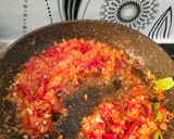Foto langkah ke 3 dari resep Suwir Tongkol Kemangi Pedas.