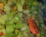 A picture of step 3 of Stir fry potatoes with vegies.