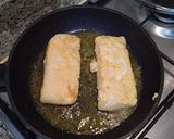 Foto del paso 1 de la receta: Medallones de merluza en tomate como no, a mi manera