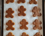 Foto del paso 3 de la receta: Galletitas navideñas 🤶🏻 (los monstruitos de Mate Amargo 😅)