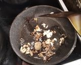 Foto langkah ke 4 dari resep Sup Kimlo Bakso Ayam.
