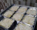 Foto langkah ke 6 dari resep Pastel Tutup Panggang.