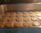 Foto del paso 5 de la receta: Galletita de maizena