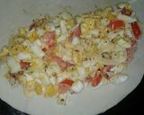 Foto del paso 3 de la receta: Empanada gigante de tomate, queso y huevos
