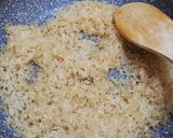 Foto del passaggio 2 della ricetta Risotto zucca e salsiccia 🍚🍖🌿😋