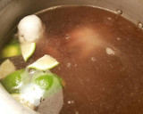 Foto del paso 5 de la receta: Púlpitos salteados en salsa de ajo, pereji y lima