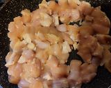 Foto del paso 3 de la receta: Pollo a la Crema con Papas al Horno