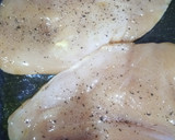 Foto del paso 4 de la receta: Pechugas de pollo a la salsa de cerveza, mostaza y miel con patatas a lo pobre
