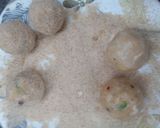 A picture of step 8 of Chicken cheese balls 😋😋😋.