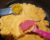 A picture of step 4 of Besan ke Ladoo.