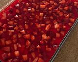 صورة لخطوة 1 من وصفة كيكة الفراولة الباردة 🍓🍰
