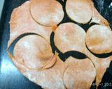 A picture of step 3 of Orange roses.