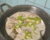 Foto langkah ke 4 dari resep Garang Asem Ayam (3/4 kilogram).