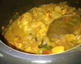 A picture of step 3 of Capsicum Chicken Curry.