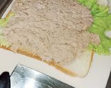 Foto langkah ke 3 dari resep 130. Tuna mayo egg cheese sandwich.