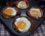 รูปขั้นตอนการทำที่ 5 ของ Bacon & egg in toast cup