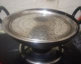 A picture of step 2 of Poha.